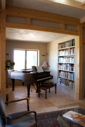 econest piano room